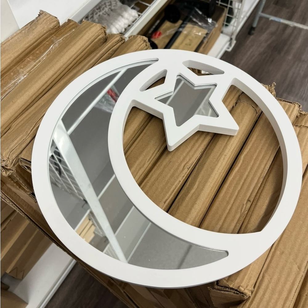Moon and Star Mirror Decor - Picture 1 of 2